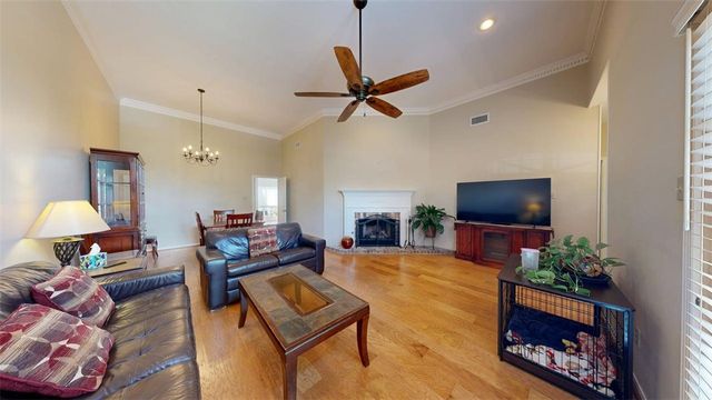 705 Walker Street, Bryan, TX 77802