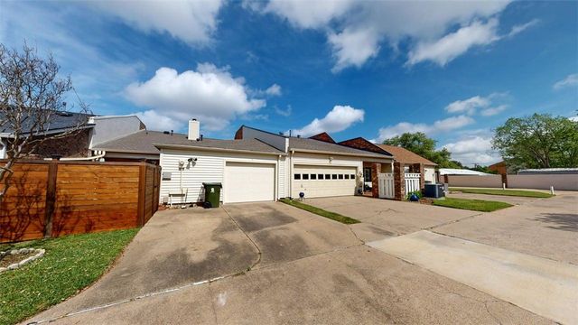 705 Walker Street, Bryan, TX 77802