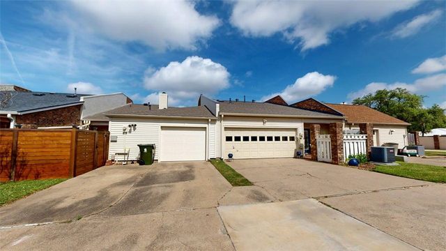 705 Walker Street, Bryan, TX 77802