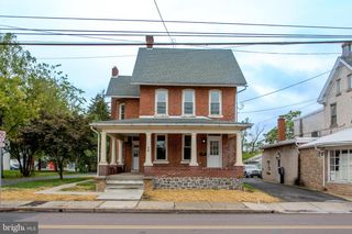 36 S MAIN ST, Quakertown, PA 18951