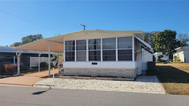 585 SKY HARBOR DRIVE 326, Clearwater, FL 33759