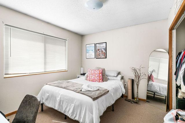 2425 Vermilion Road, Duluth, MN 55803