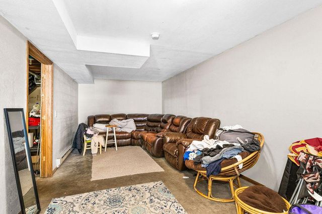 2425 Vermilion Road, Duluth, MN 55803