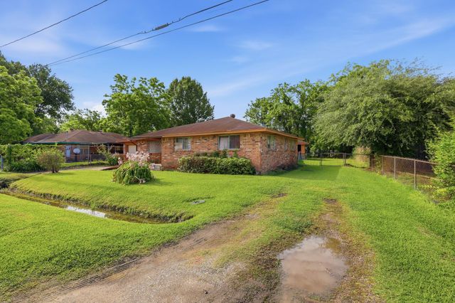 2533 Wall Street, Houston, TX 77088