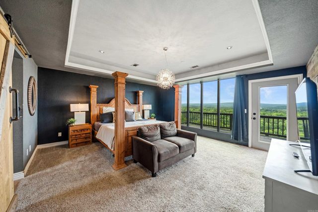 115 East Hawkview Place, Royal, AR 71968