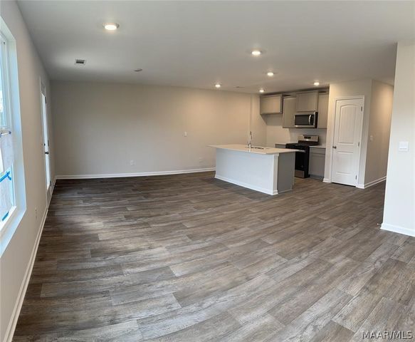 7708 Shaddix Street, Montgomery, AL 36116