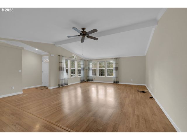 1244 CHURCHILL Dr, Oakland, OR 97462