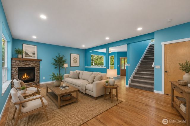 16 Plum Lane, Bellingham, WA 98229