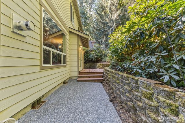 16 Plum Lane, Bellingham, WA 98229