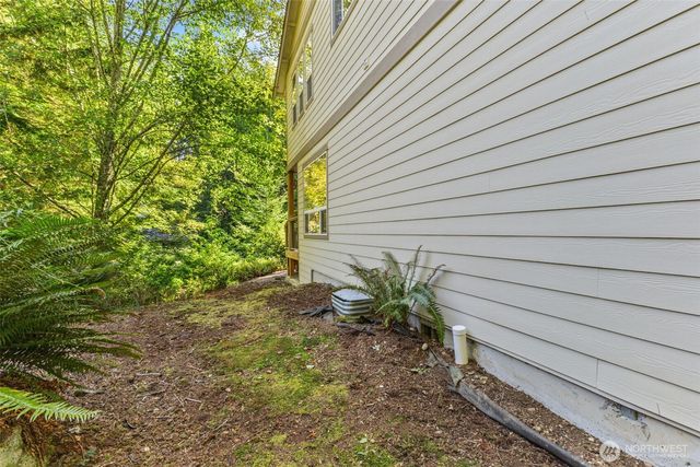 16 Plum Lane, Bellingham, WA 98229