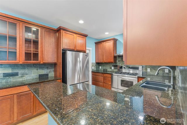16 Plum Lane, Bellingham, WA 98229