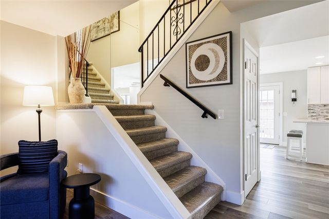 75 New Wickham Drive, Penfield, NY 14526