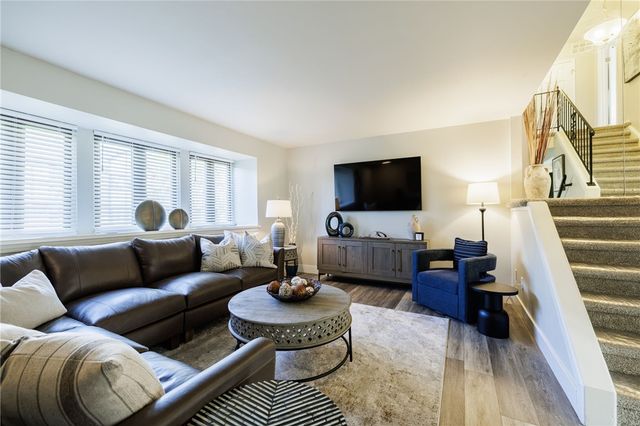 75 New Wickham Drive, Penfield, NY 14526