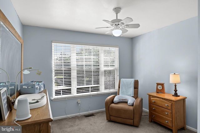 1301 LAKESIDE DR, Palmyra, NJ 08065