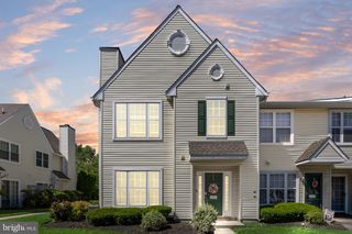 1301 LAKESIDE DR, Palmyra, NJ 08065