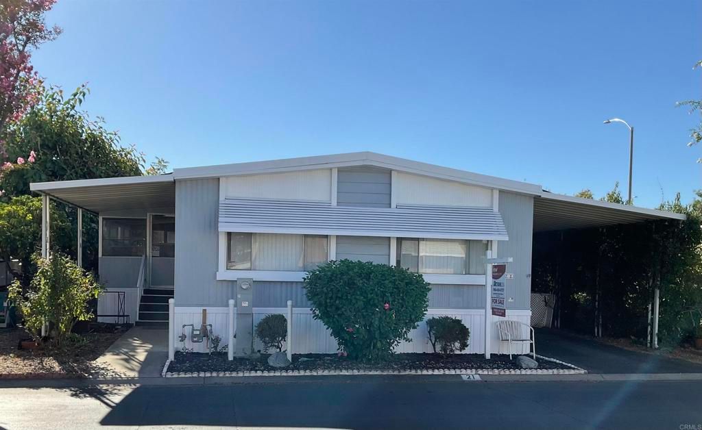 2700 E Valley Parkway 21, Escondido, CA 92027 — exterior
