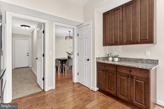46550 CEDARHURST DR, Sterling, VA 20165