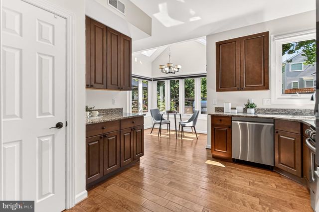 46550 CEDARHURST DR, Sterling, VA 20165