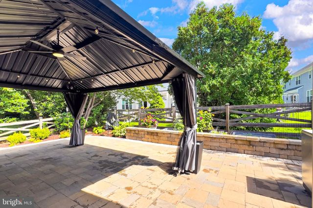 46550 CEDARHURST DR, Sterling, VA 20165