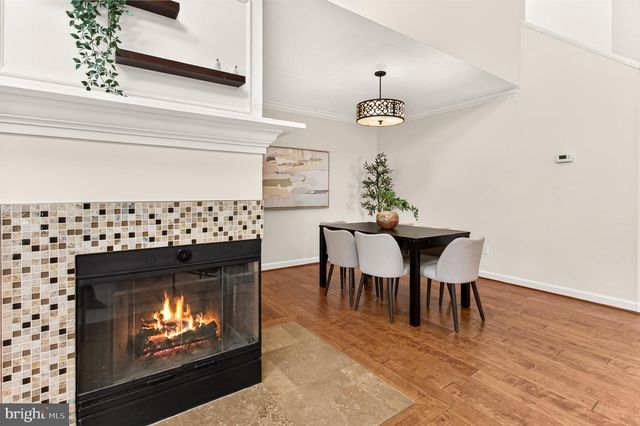 46550 CEDARHURST DR, Sterling, VA 20165