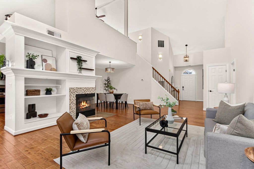46550 CEDARHURST DR, Sterling, VA 20165