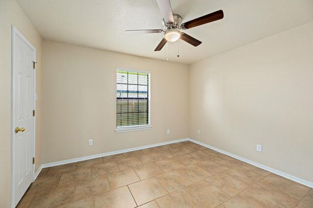 111 Stephen LN, Georgetown, TX 78626