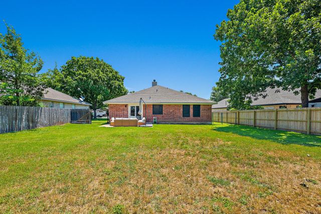 111 Stephen LN, Georgetown, TX 78626