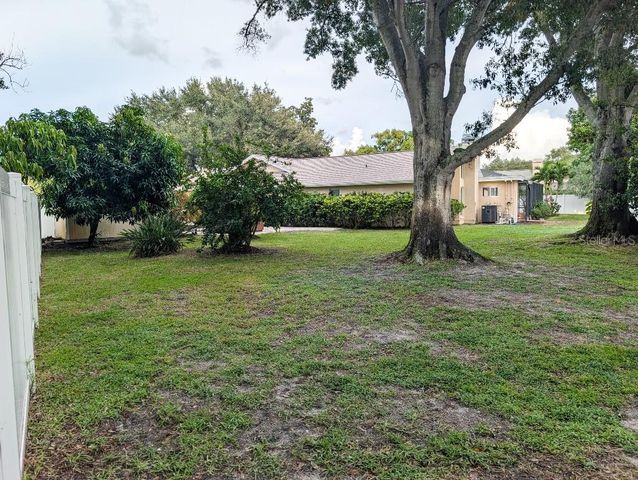 2673 MONTAGUE COURT W, Clearwater, FL 33761