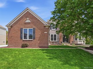 1209 Miners Run, Rochester, MI 48306