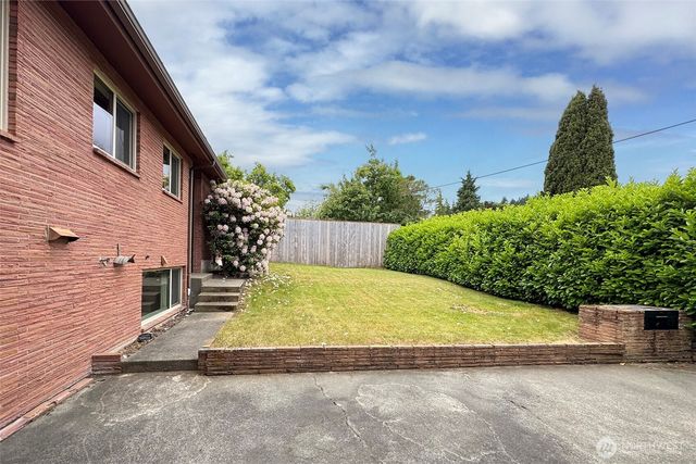 2518 S Oak Street, Port Angeles, WA 98362