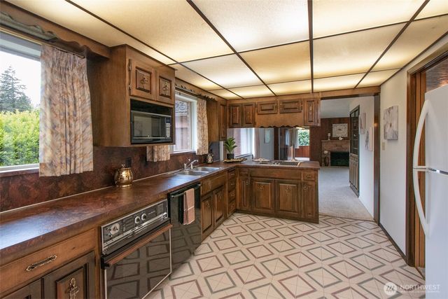 2518 S Oak Street, Port Angeles, WA 98362