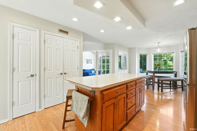805 Hickory Lane, Ossian, IN 46777