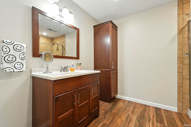 805 Hickory Lane, Ossian, IN 46777