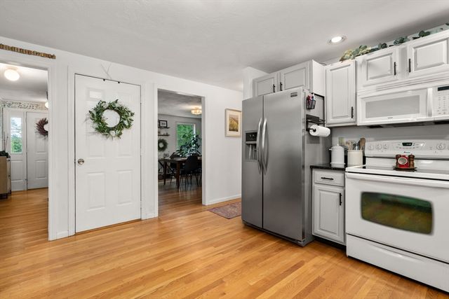 108 Town Farm Rd, Westminster, MA 01473