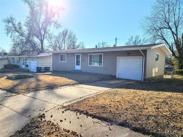 9017 Clarion Drive, St Louis, MO 63136