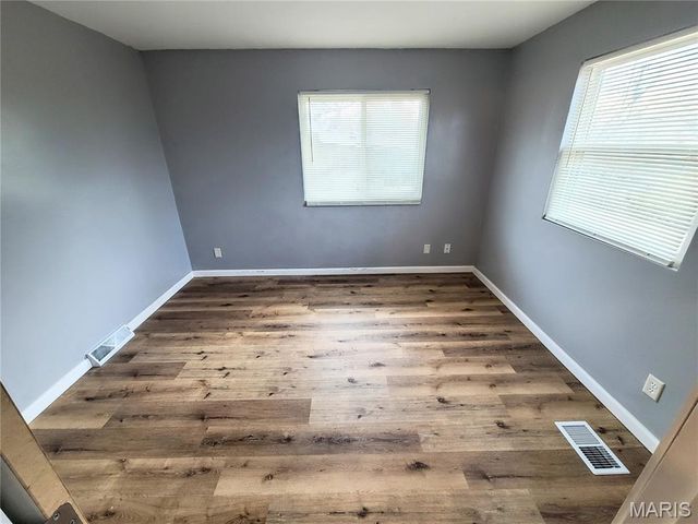 9017 Clarion Drive, St Louis, MO 63136