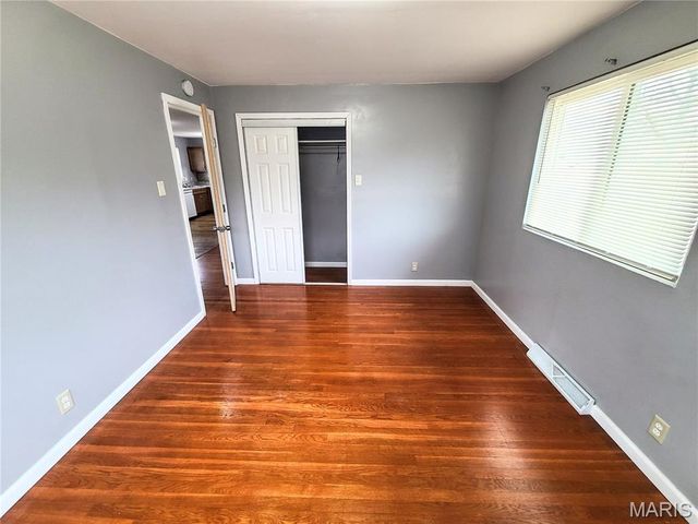 9017 Clarion Drive, St Louis, MO 63136