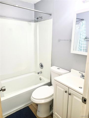 9017 Clarion Drive, St Louis, MO 63136