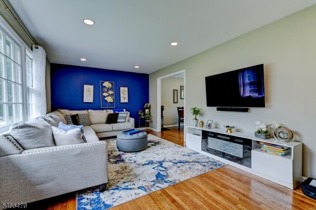 553 ROLLING HILLS Rd, Bridgewater Twp., NJ 08807