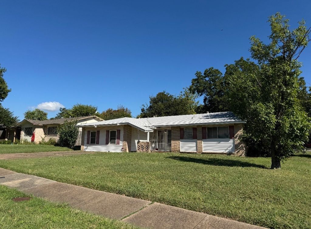 607 Edgedale Drive, Dallas, TX 75232