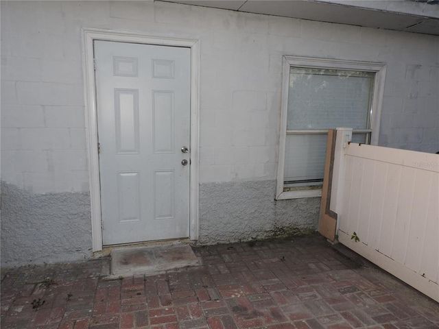 2128 W PERIO STREET, Tampa, FL 33612