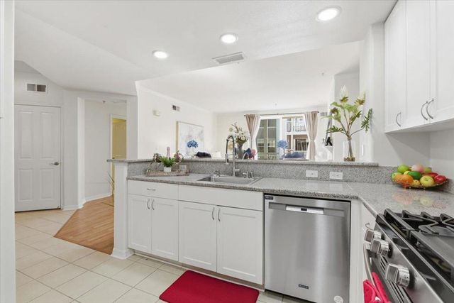 3901 Lick Mill Boulevard 360, Santa Clara, CA 95054