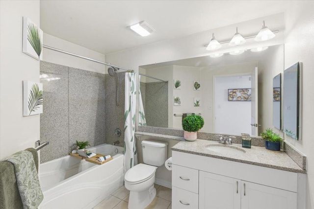 3901 Lick Mill Boulevard 360, Santa Clara, CA 95054