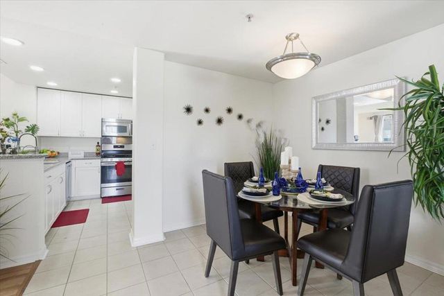 3901 Lick Mill Boulevard 360, Santa Clara, CA 95054