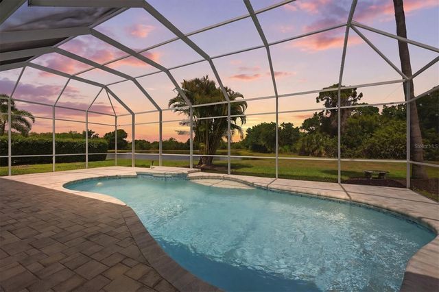 8115 PLANTERS KNOLL TERRACE, Bradenton, FL 34201