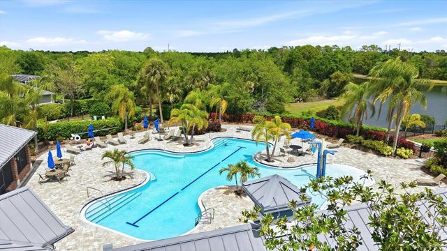 8115 PLANTERS KNOLL TERRACE, Bradenton, FL 34201