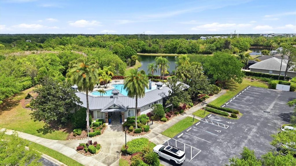 8115 PLANTERS KNOLL TERRACE