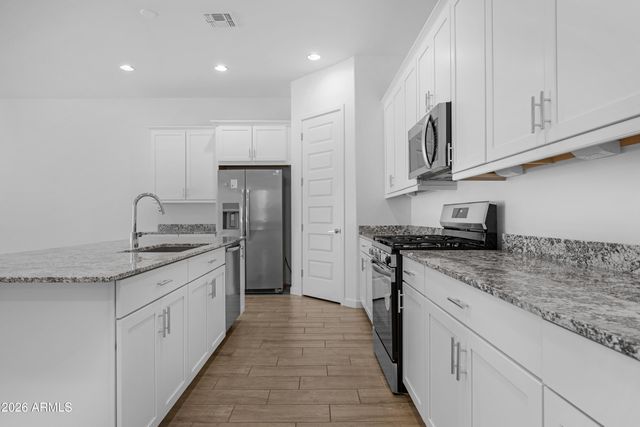 20132 W CATALINA Drive, Buckeye, AZ 85396