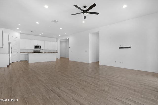 20132 W CATALINA Drive, Buckeye, AZ 85396