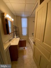 517 W NORWEGIAN ST, Pottsville, PA 17901